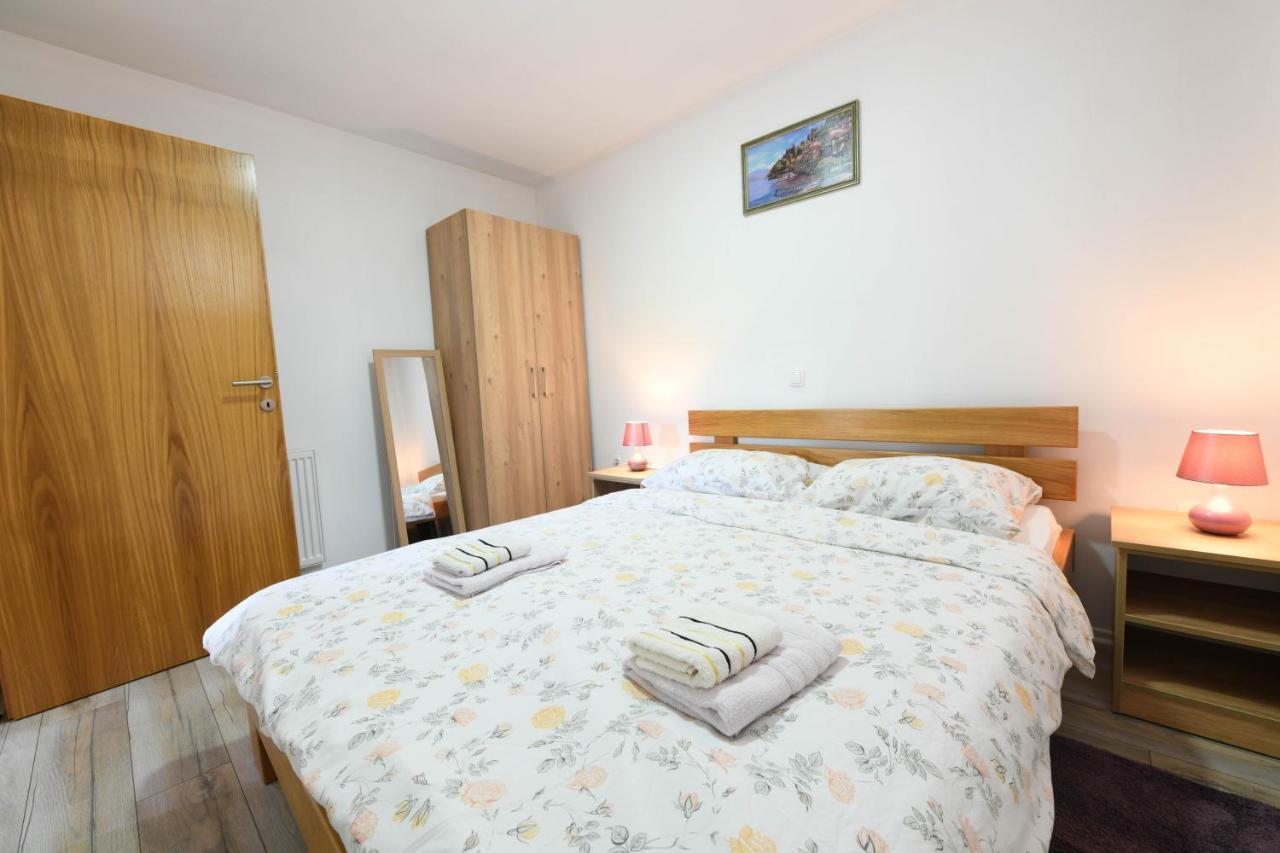 Apartman Jakov Rakovica Exterior photo