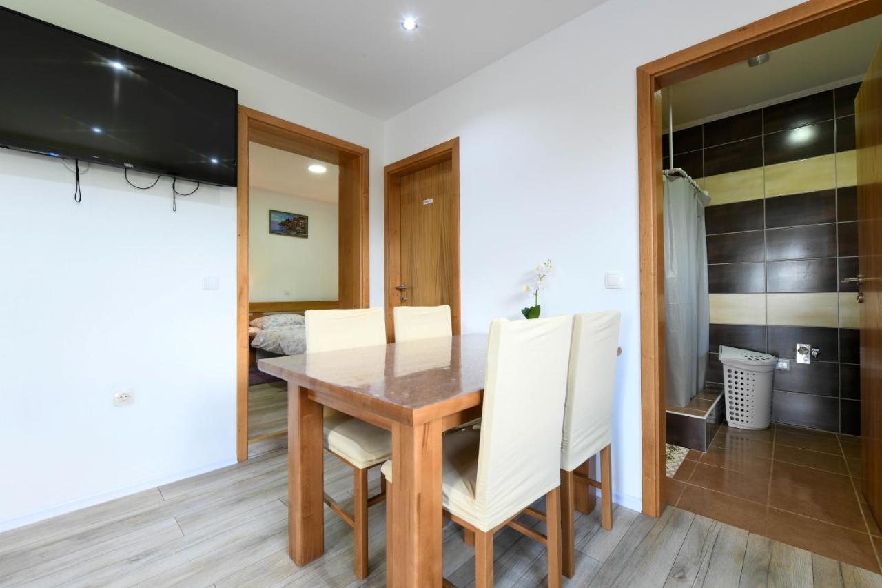 Apartman Jakov Rakovica Exterior photo