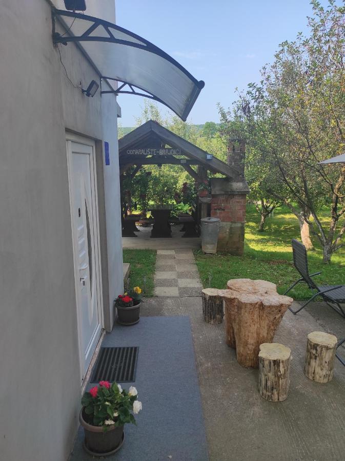 Apartman Jakov Rakovica Exterior photo